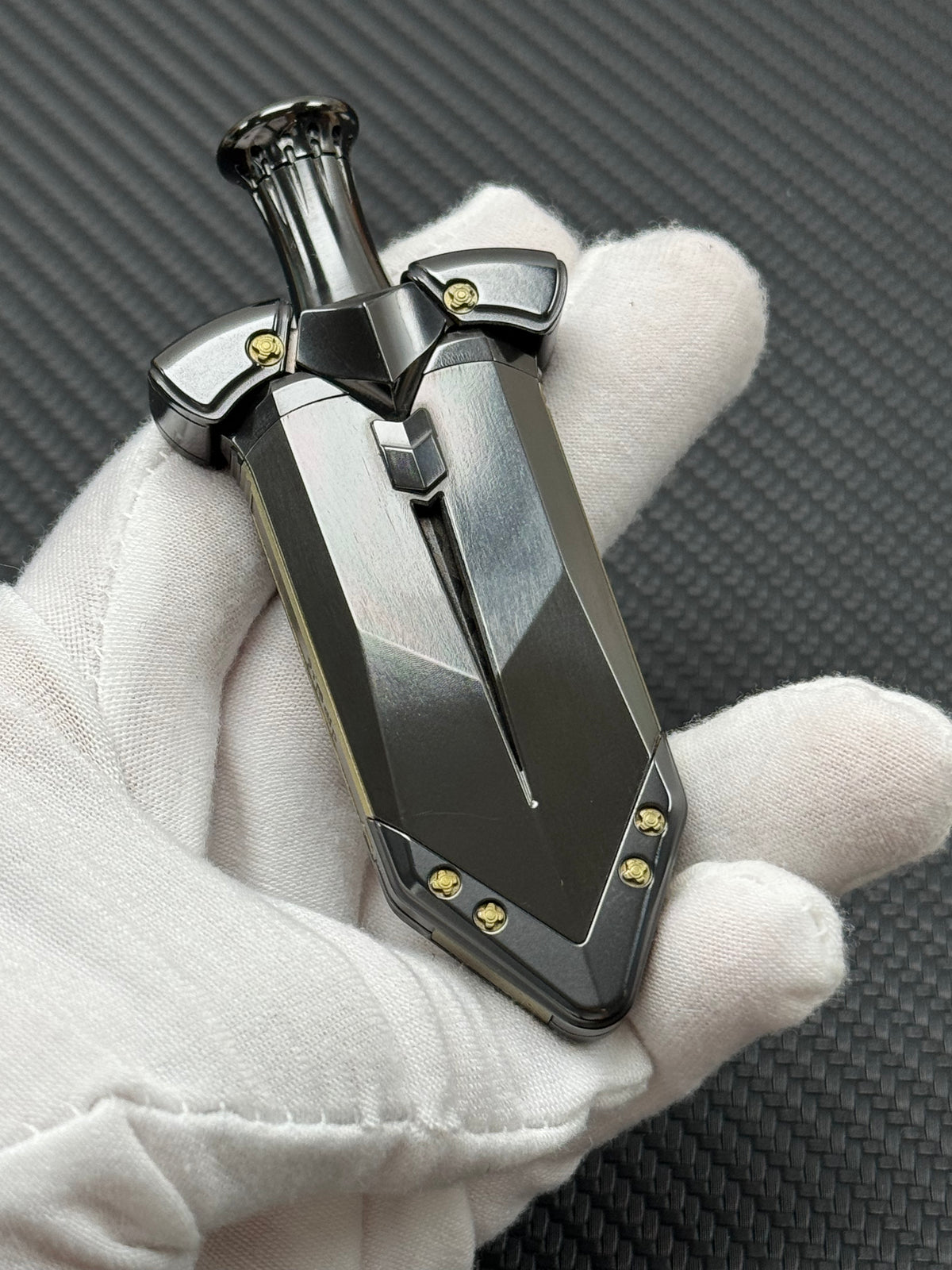 Aroundight Zirconium Polished