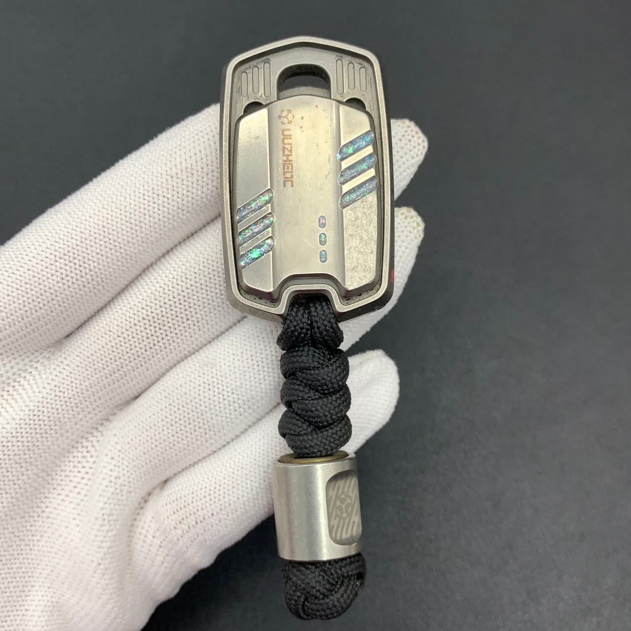 Thousand machines Titanium