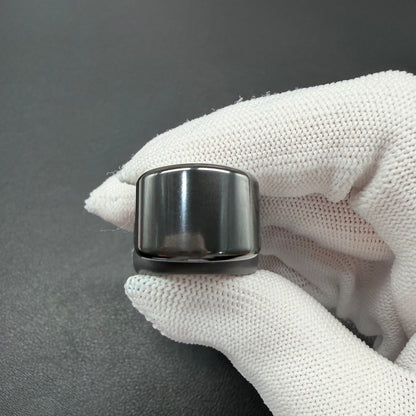 Floating Shadow Zirconium