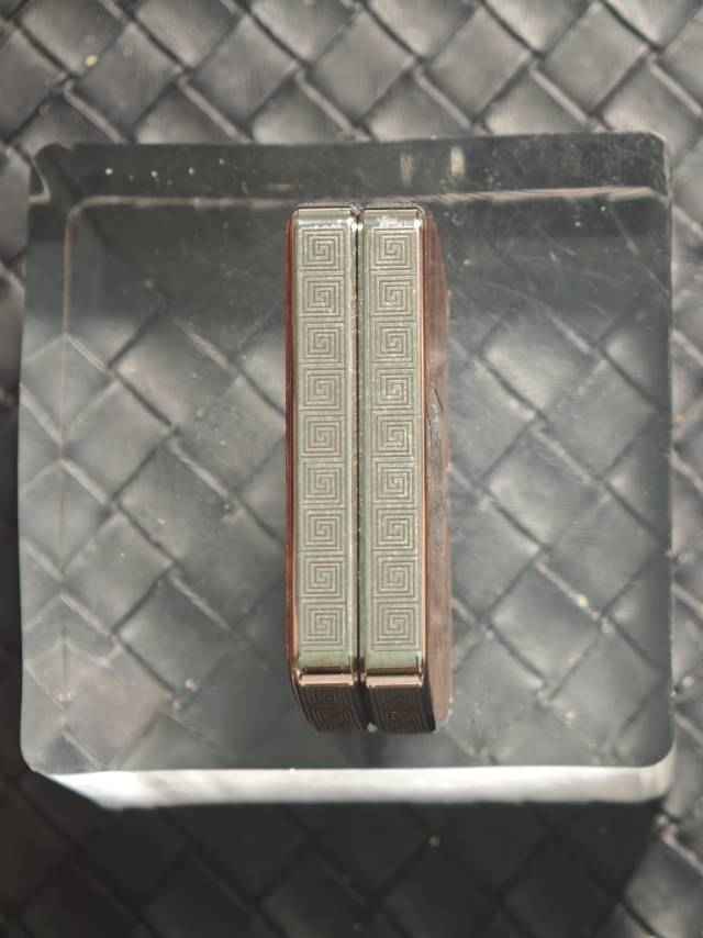 Root Three Redwood Titanium