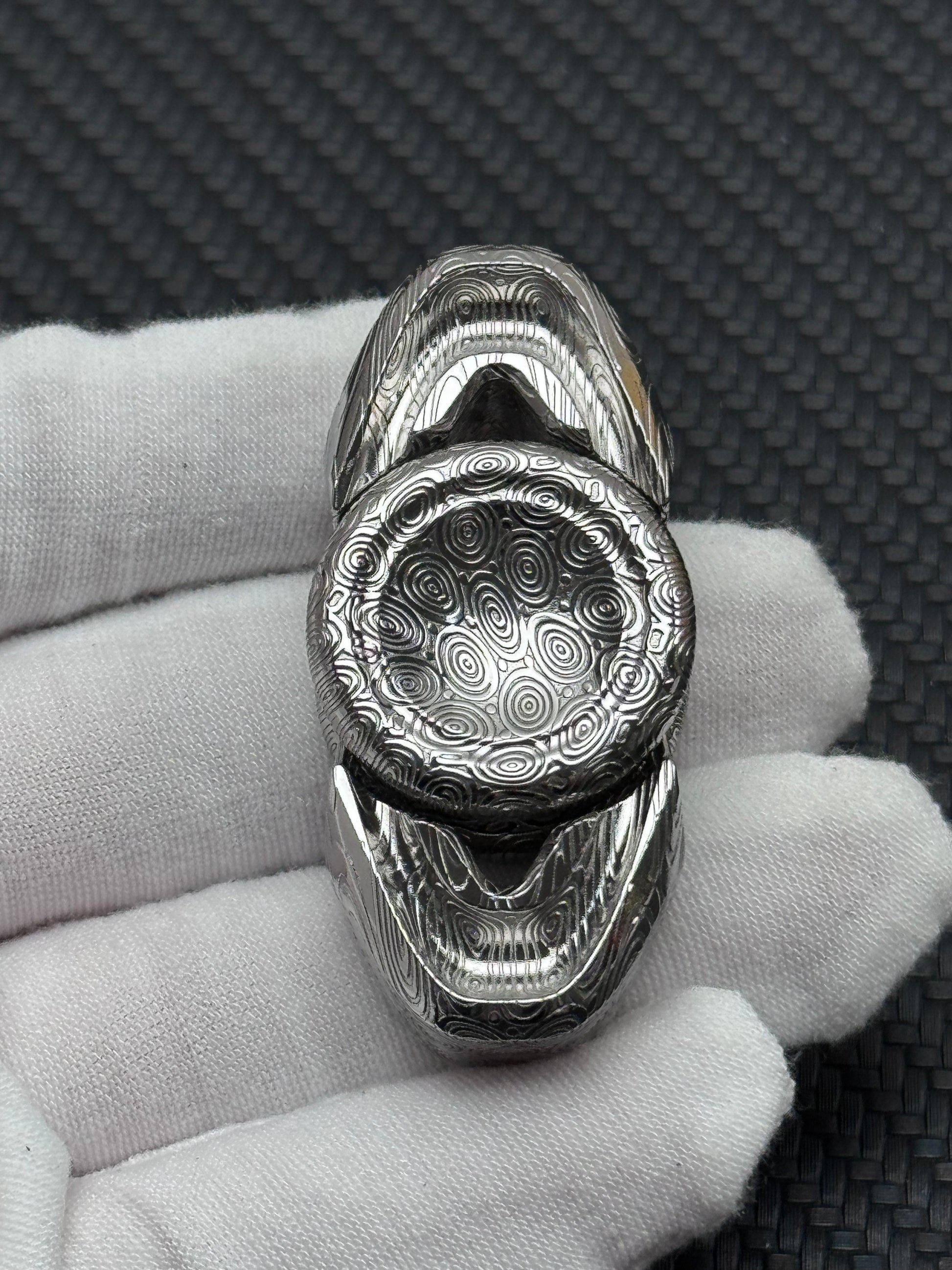 Pan Yixian Stainless Steel