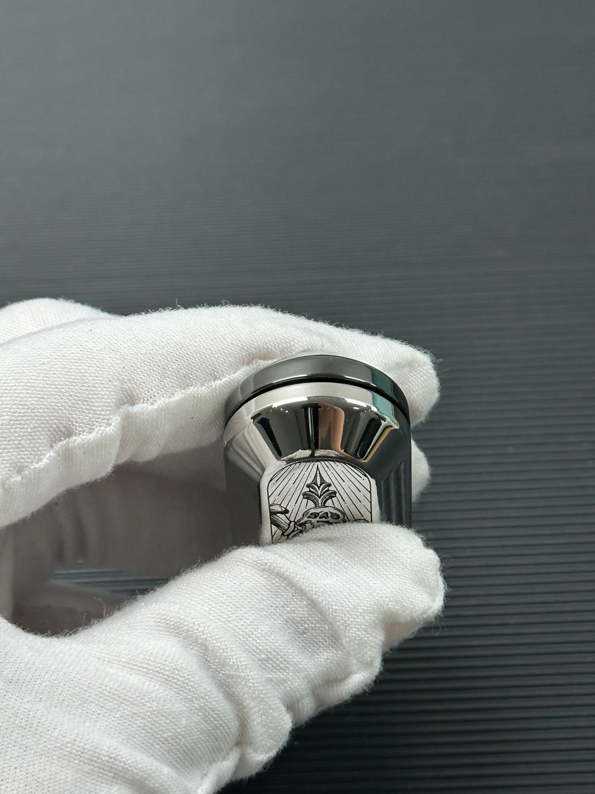 Axis Zirconium