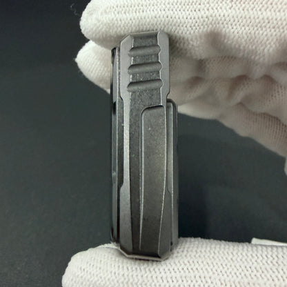 Thousand machines Zirconium