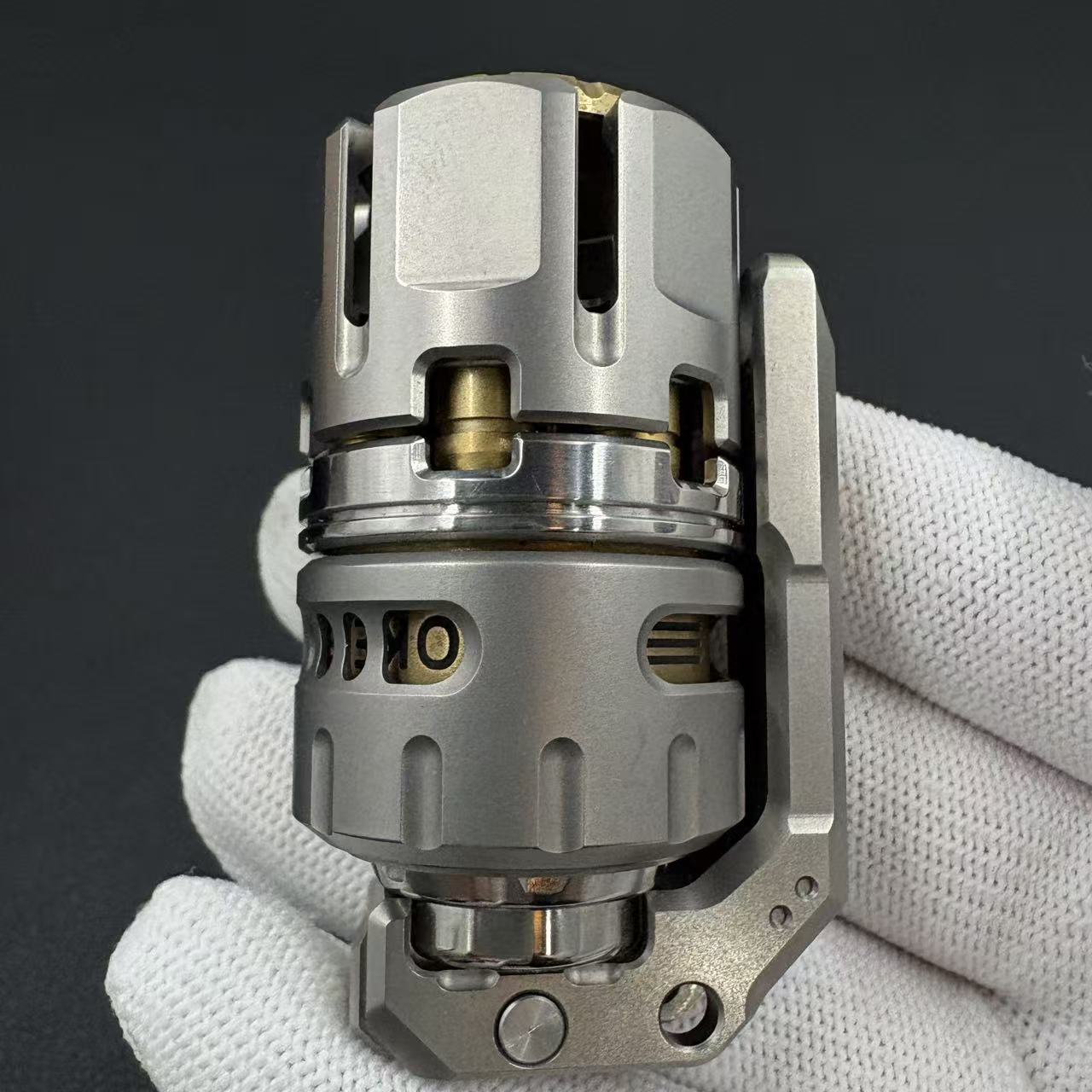 Slider Titanium