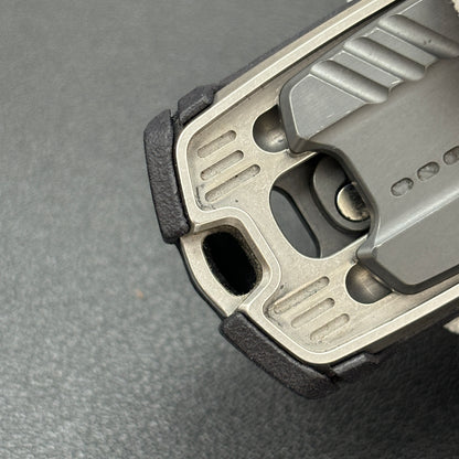 Thousand machines Titanium Zirconium