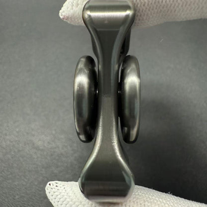 Two-Leaf Horizon Zirconium