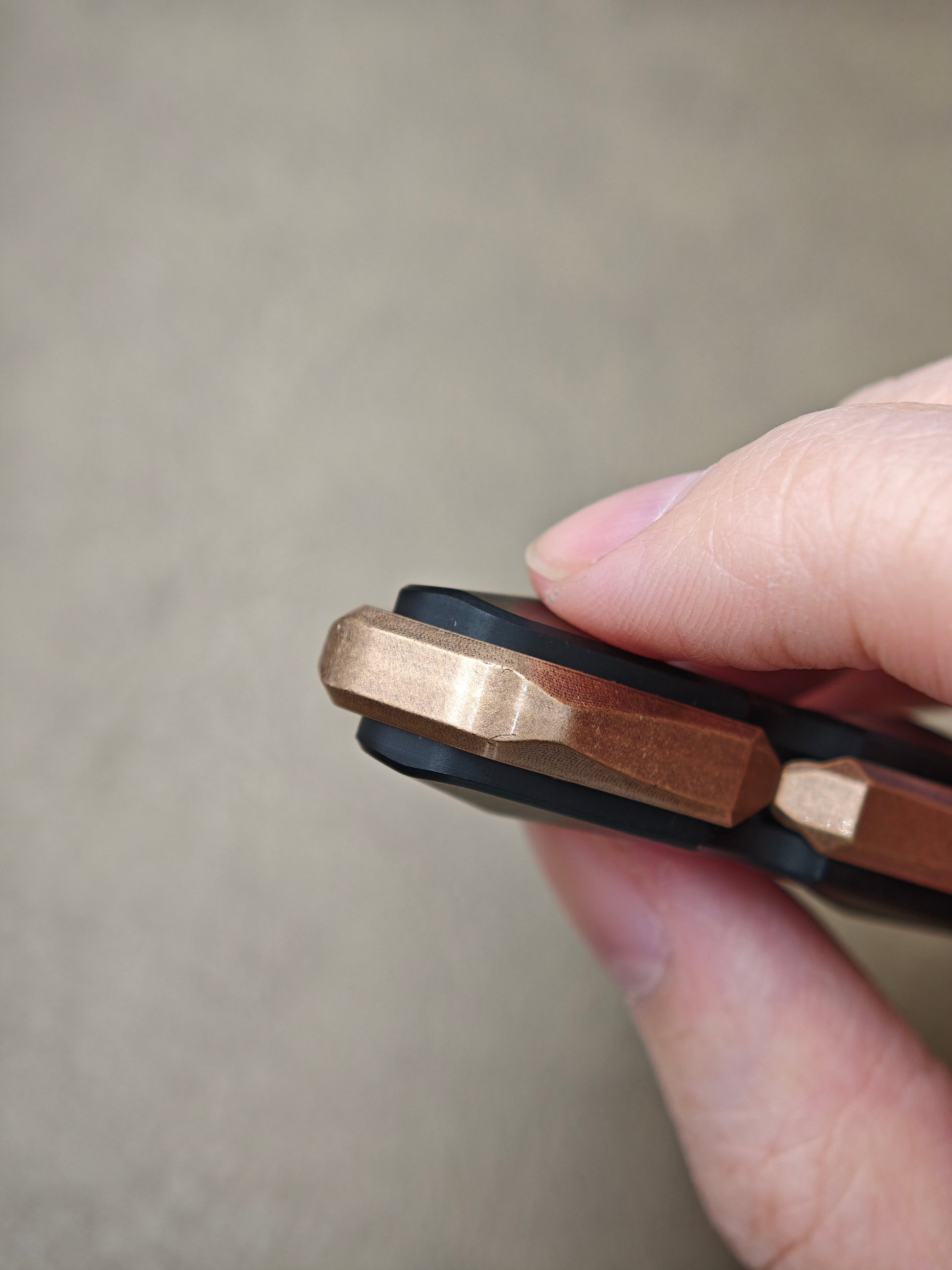 Qs Copper Resin Titanium