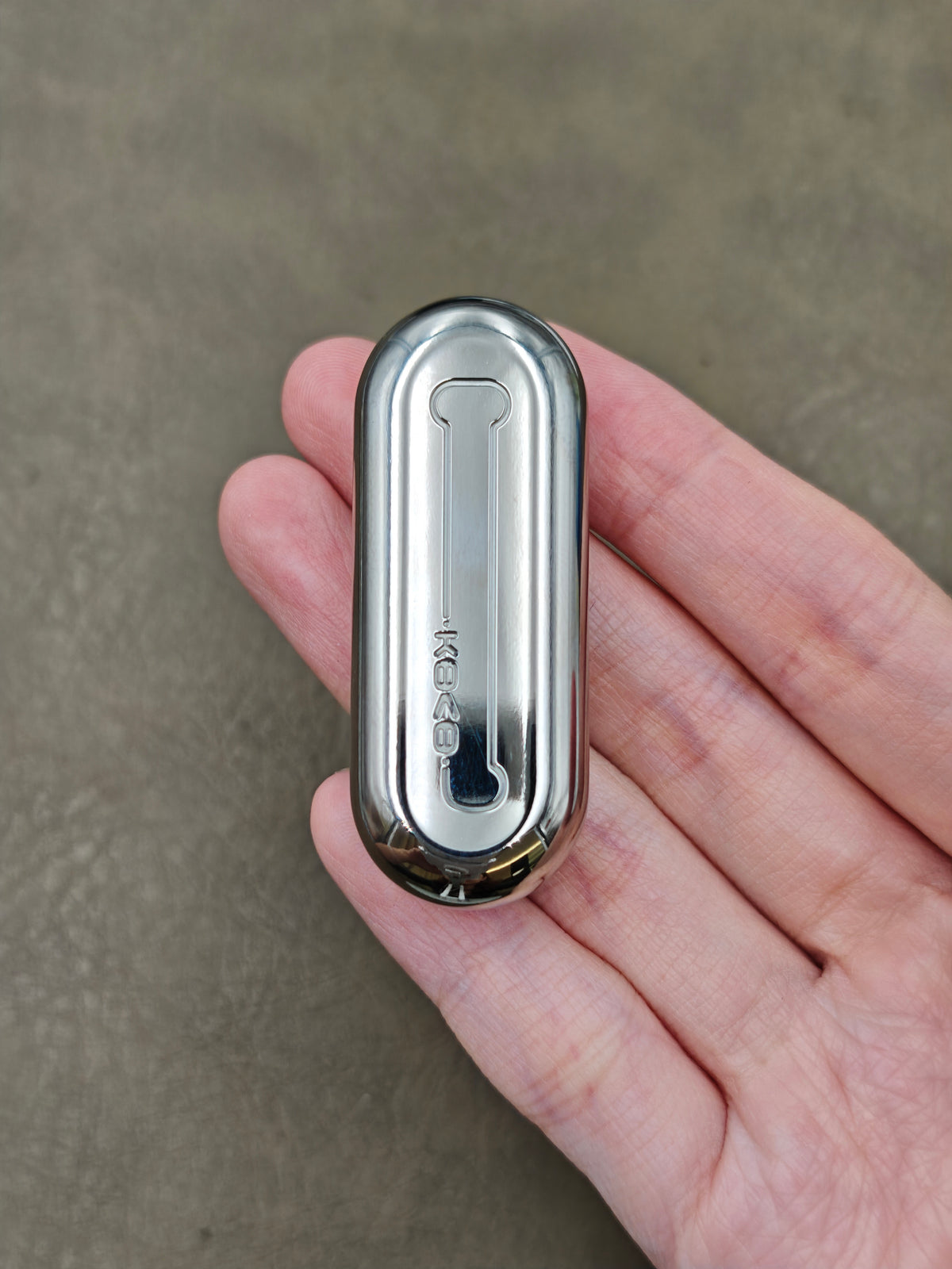 Floating Cloud Titanium Polished