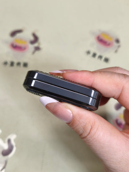 Lucky Draw Zirconium