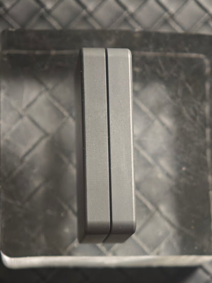 Mute Zirconium