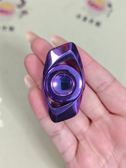 Mirror Eye Zirconium