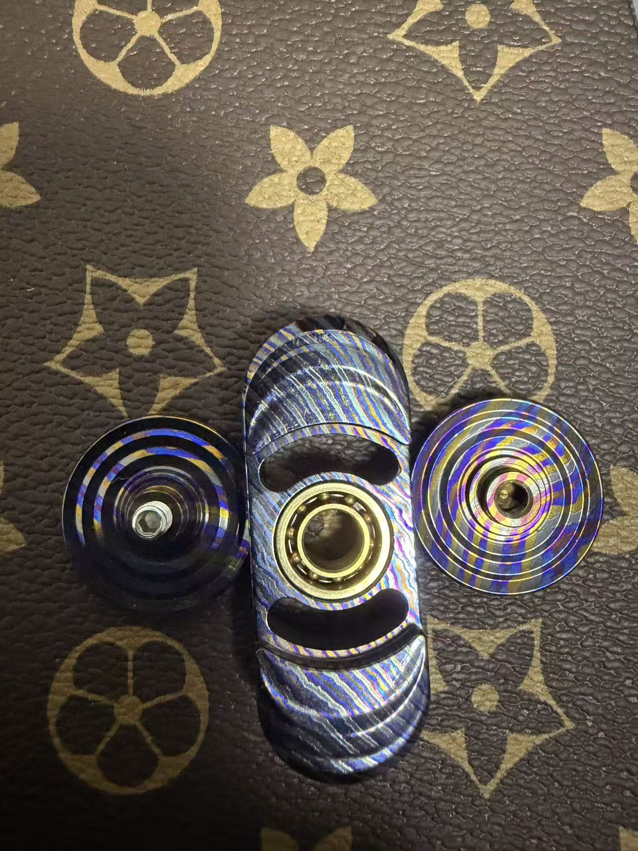 Stacked Mirror Zircuti