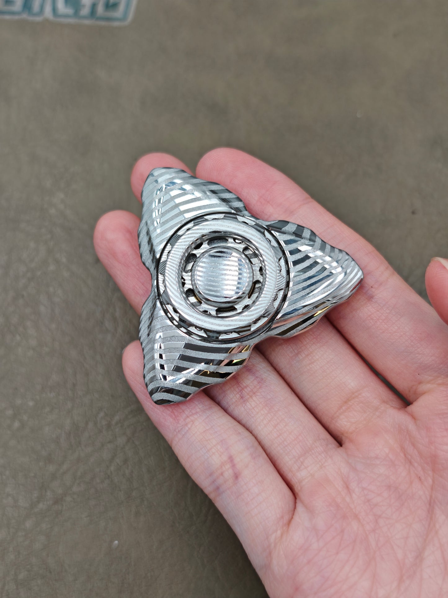 Dragon God Maru XL Damasteel