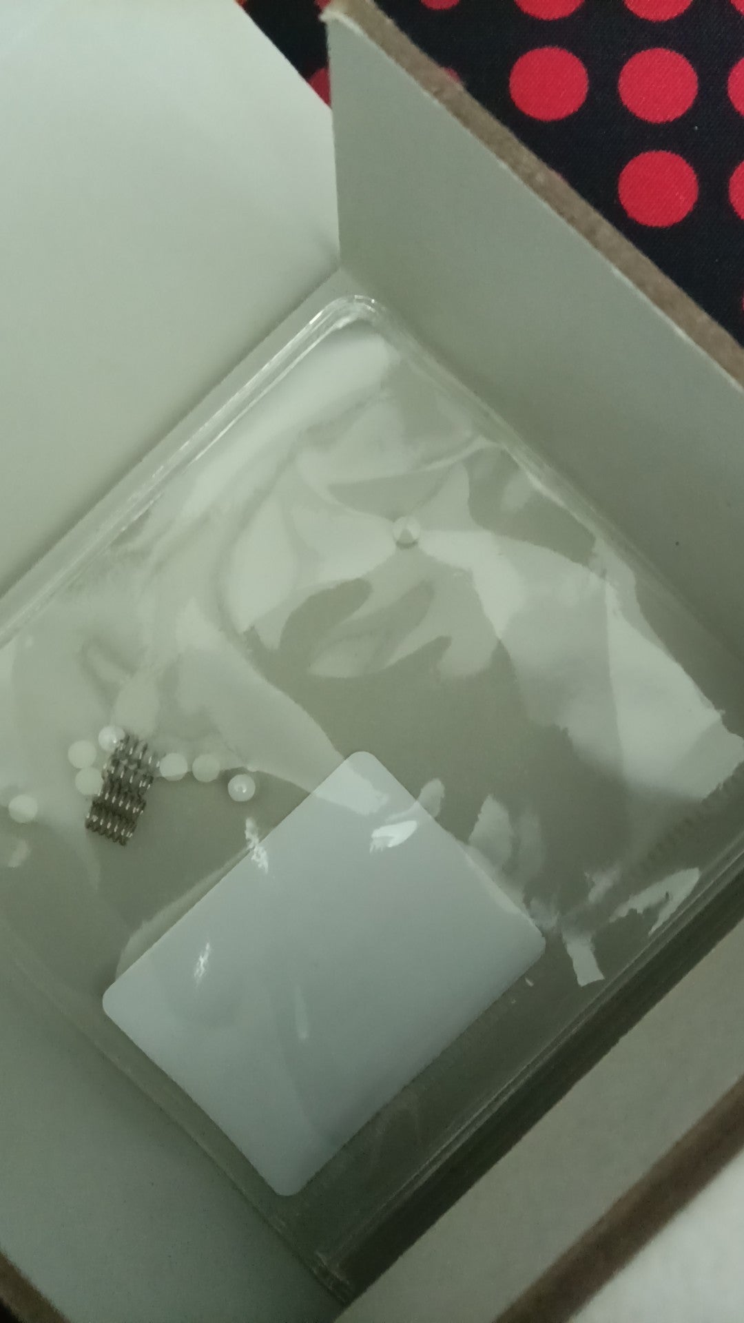Floating Cloud Zirconium
