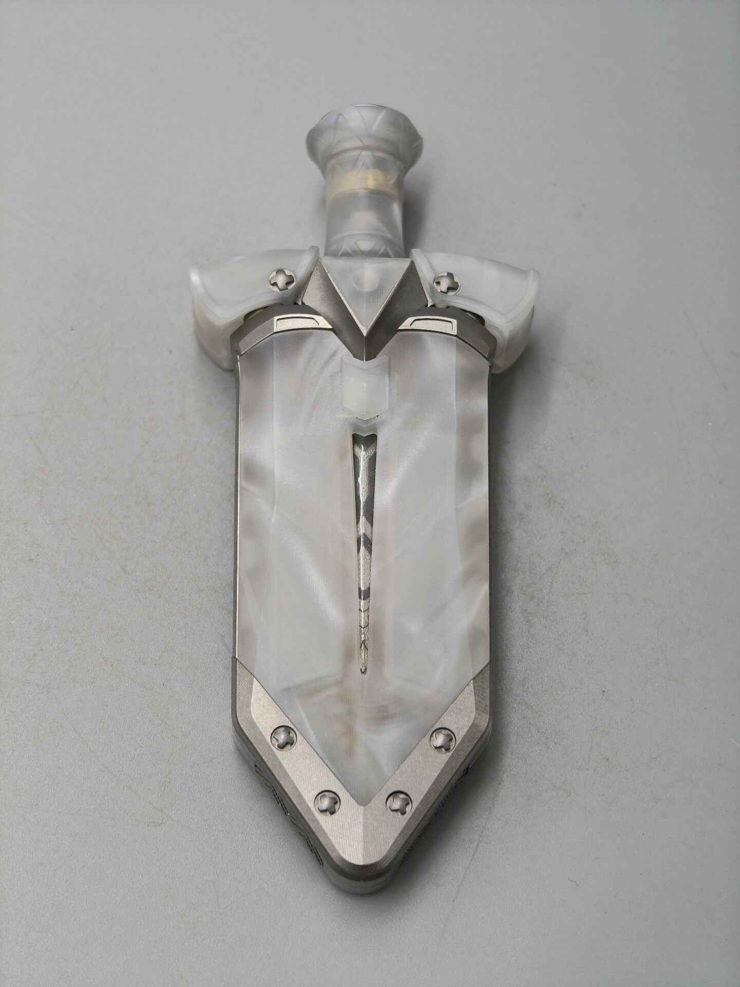 Ghost Lantern Lake Sword G10