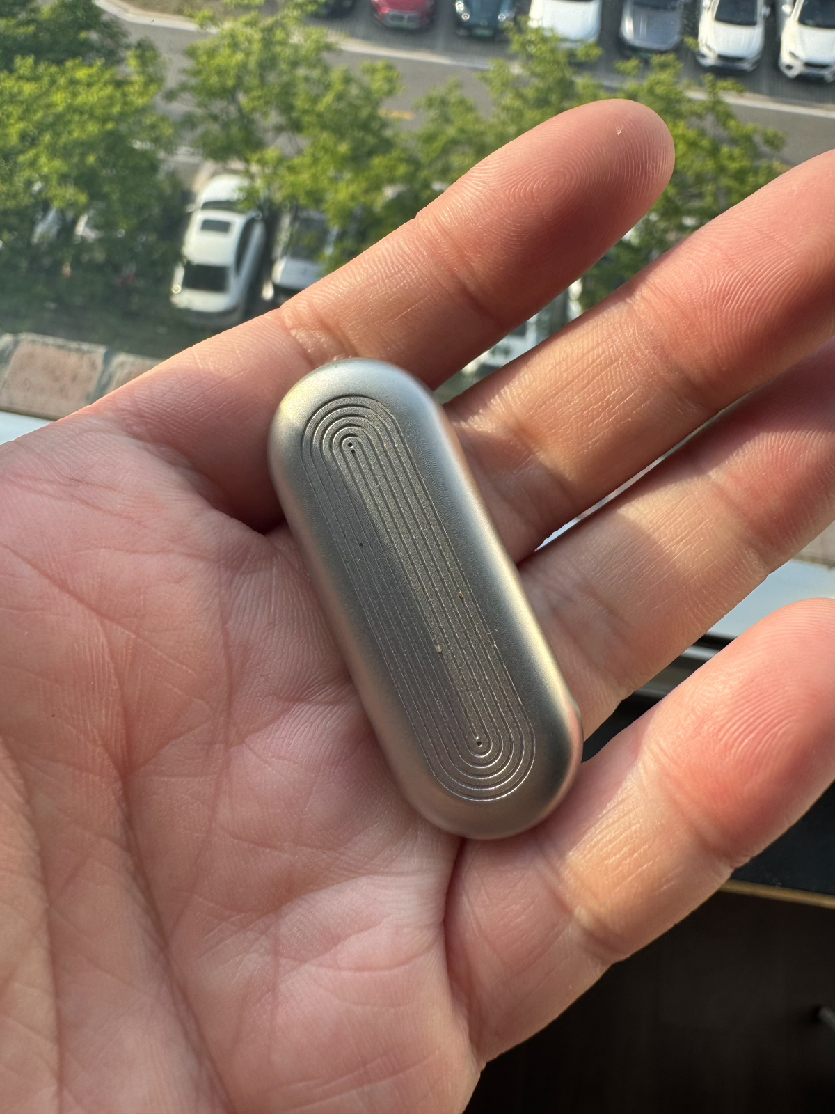 Floating Cloud Stainless Steel