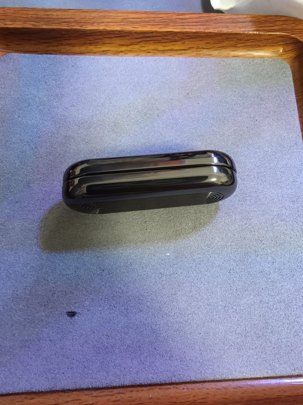 Floating Cloud Zirconium
