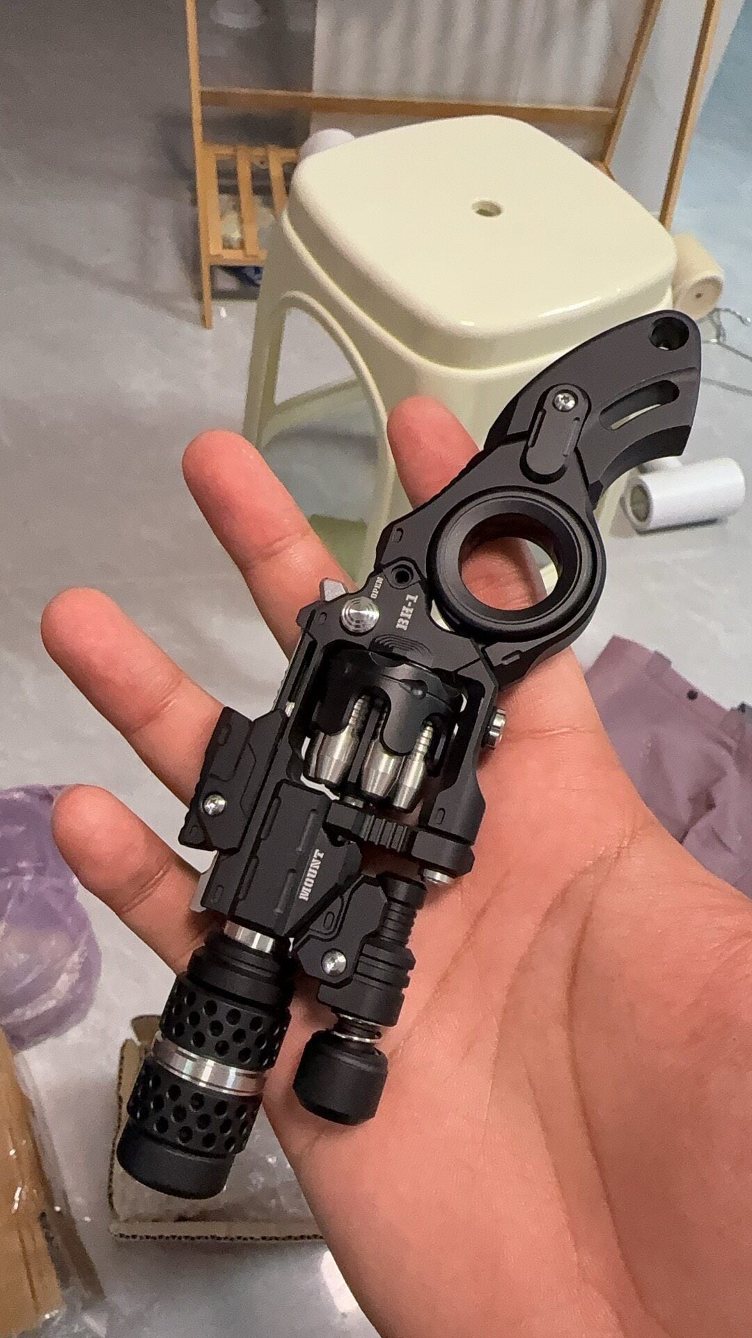 Breaker Aluminum