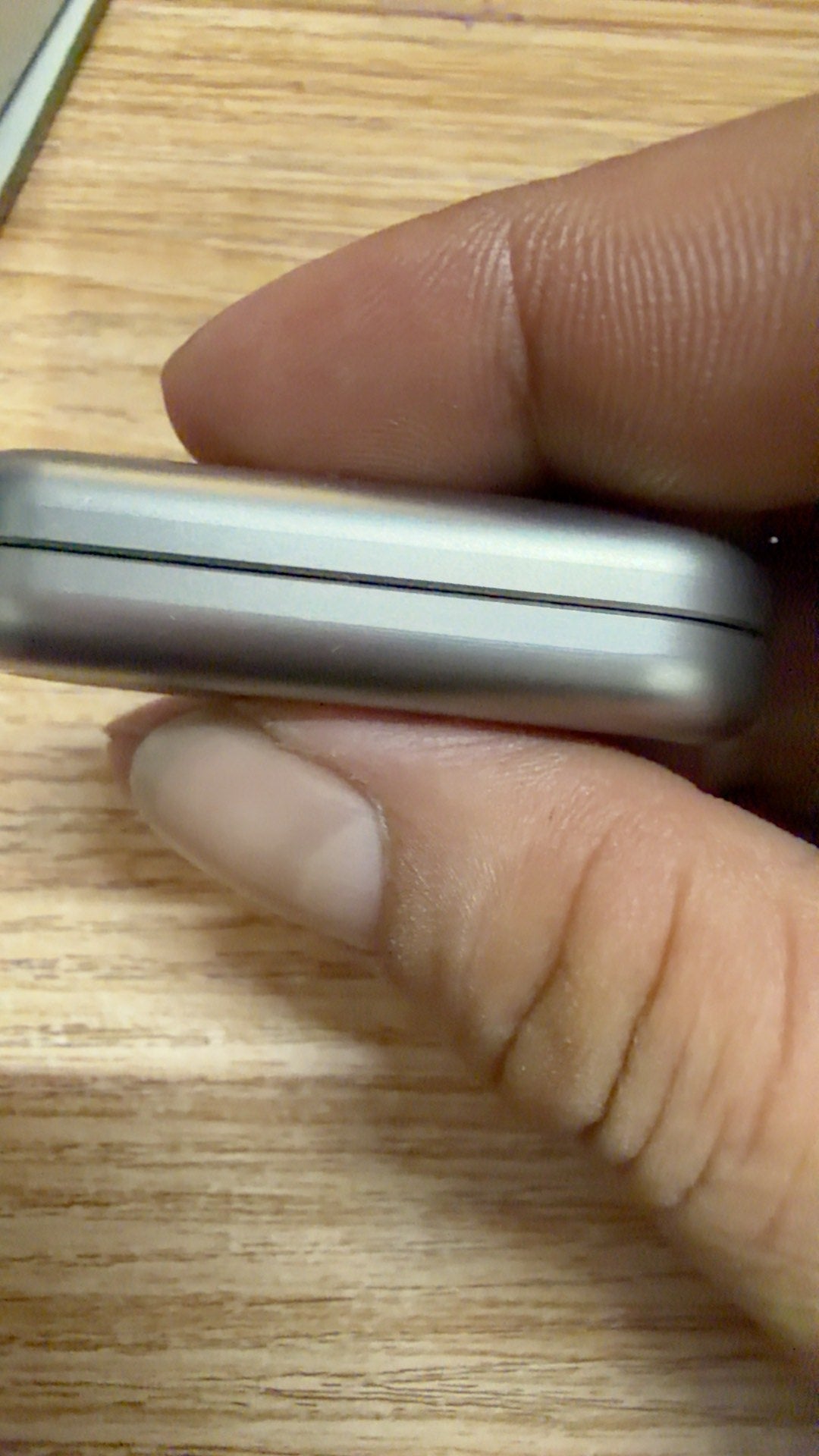 Floating Cloud Titanium