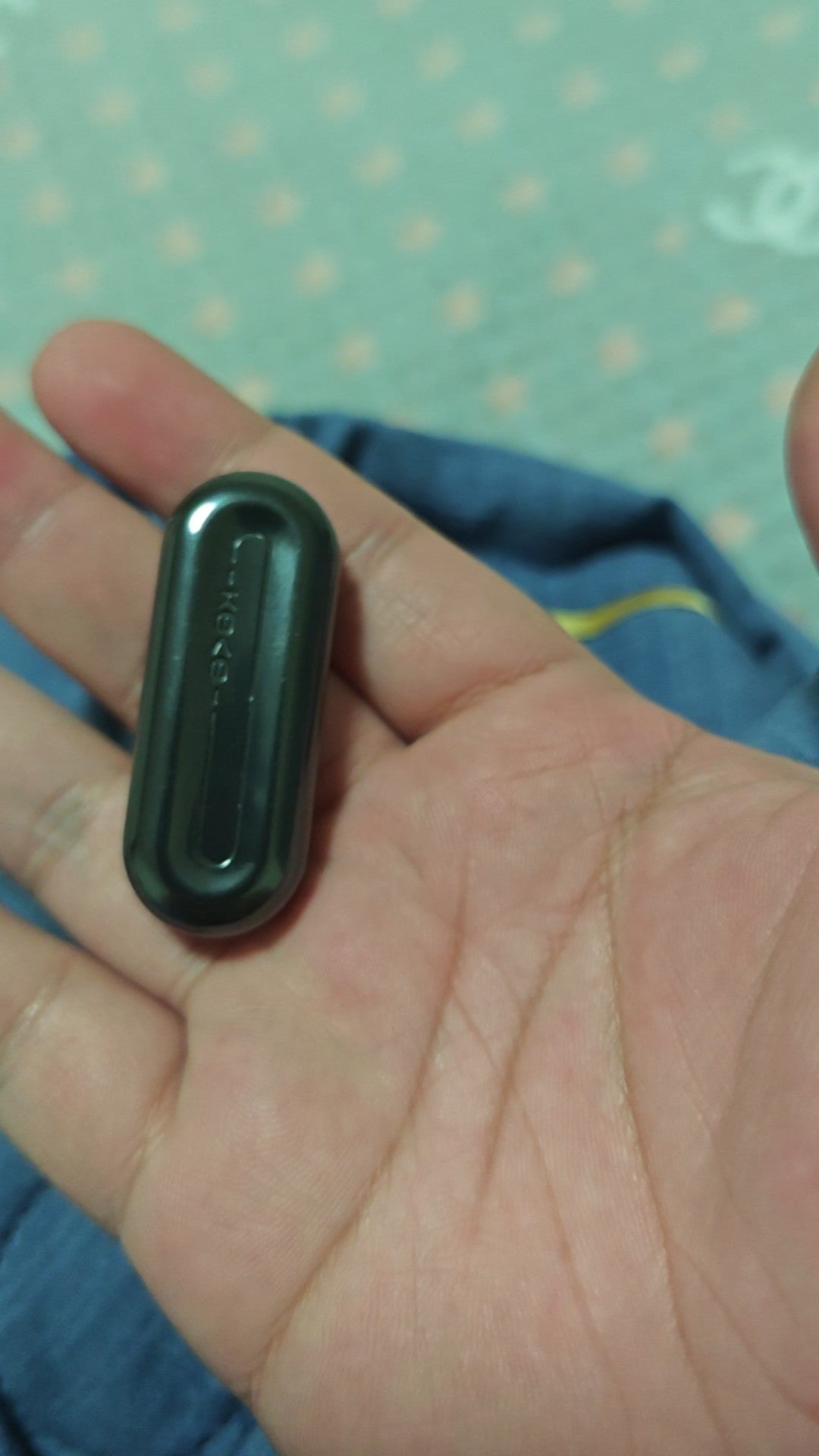 Floating Cloud Zirconium