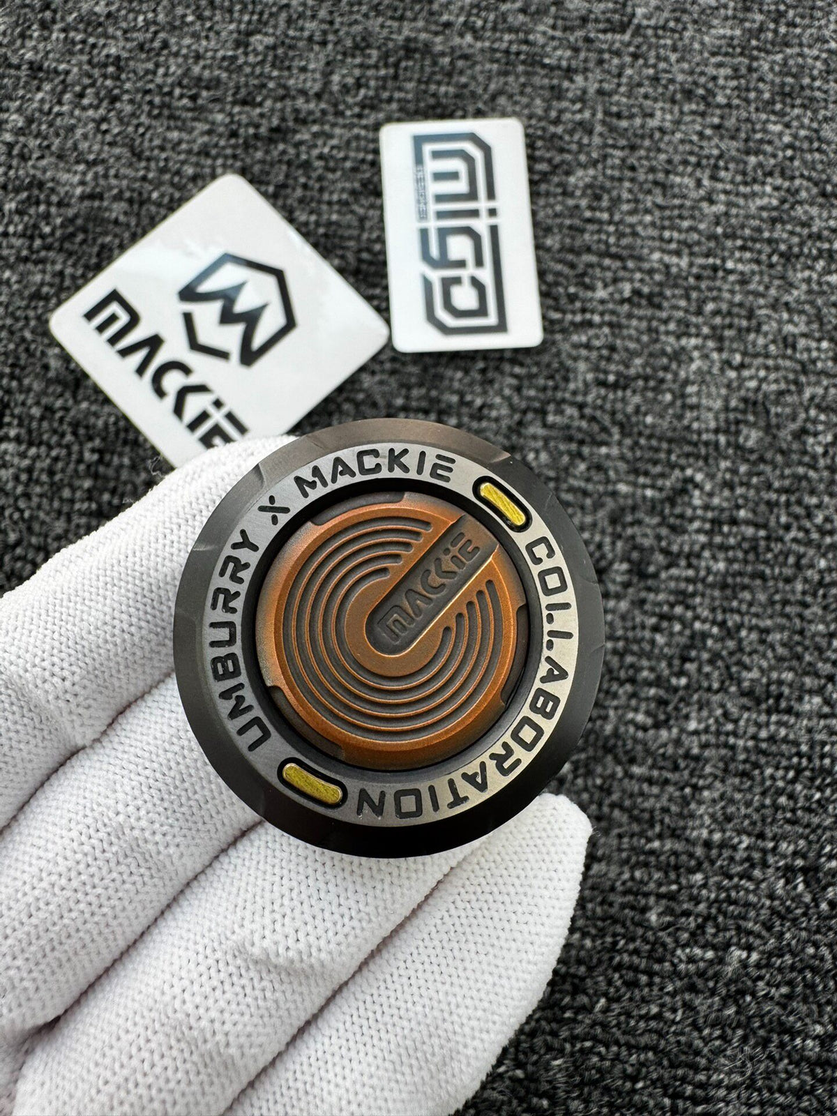 Product image Unknown-麦基&UMBURRY联名啪啪币-ppb-edc金属解压玩具黑科技潮玩-Titanium,-Copper,-Turboglow-TRB-CREATION-1075208639719-1.jpg