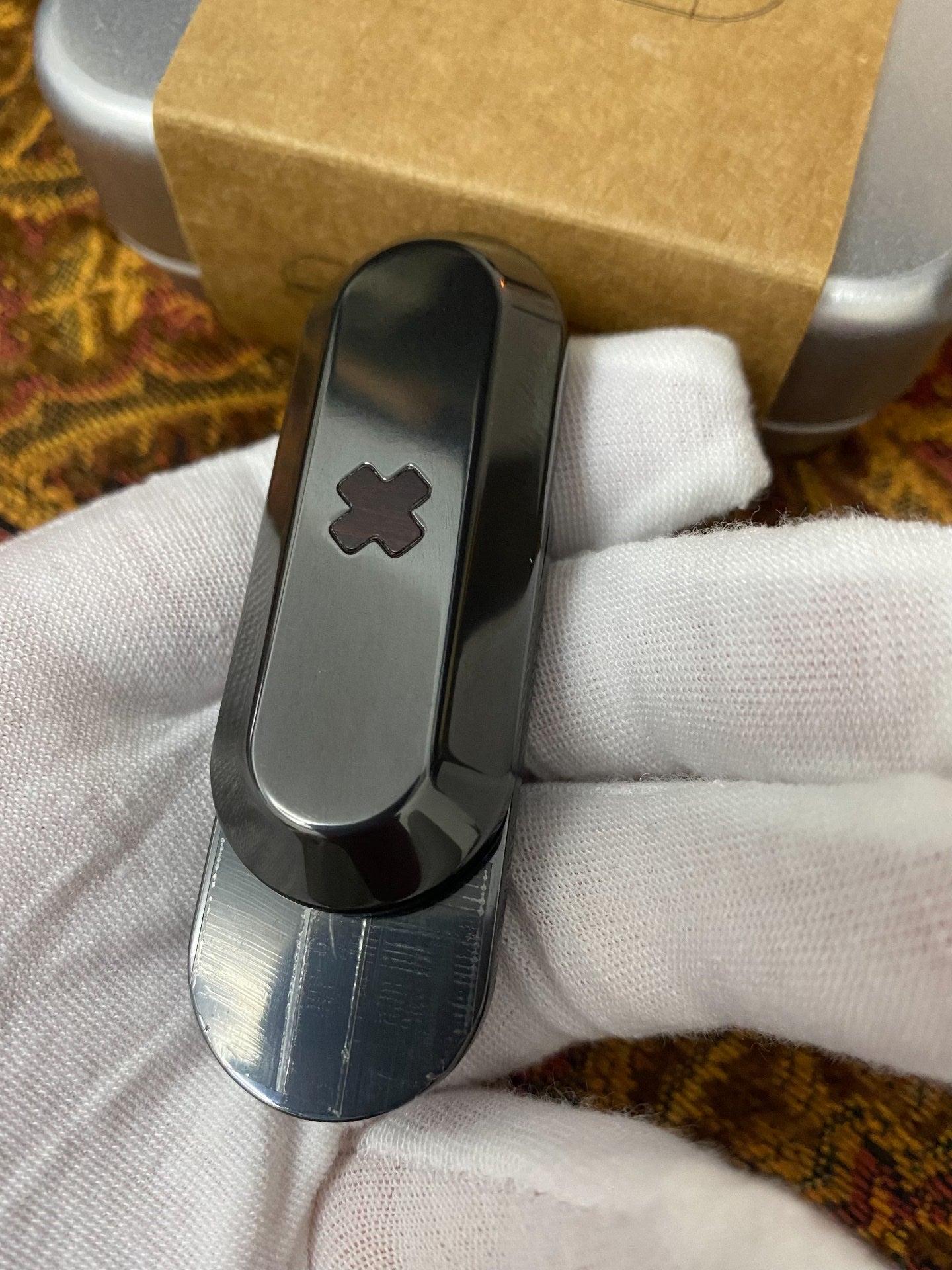 Axis Zirconium