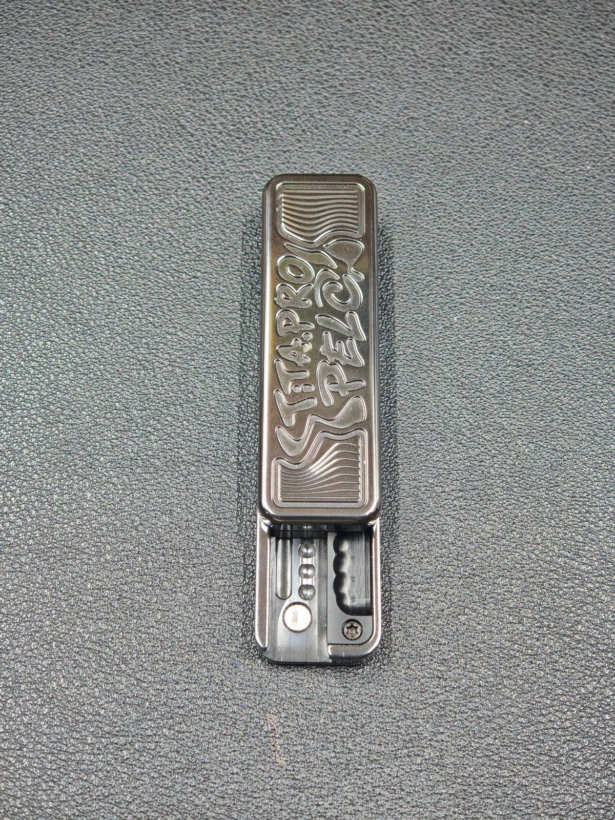 Tita Zirconium