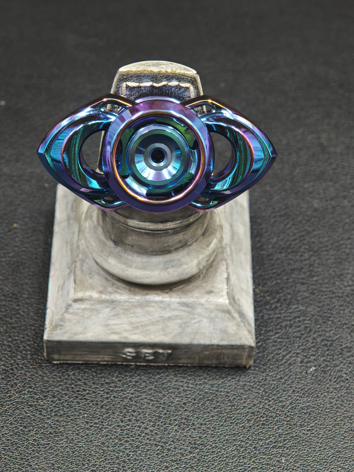 Feather Spirit Two Blade Zirconium