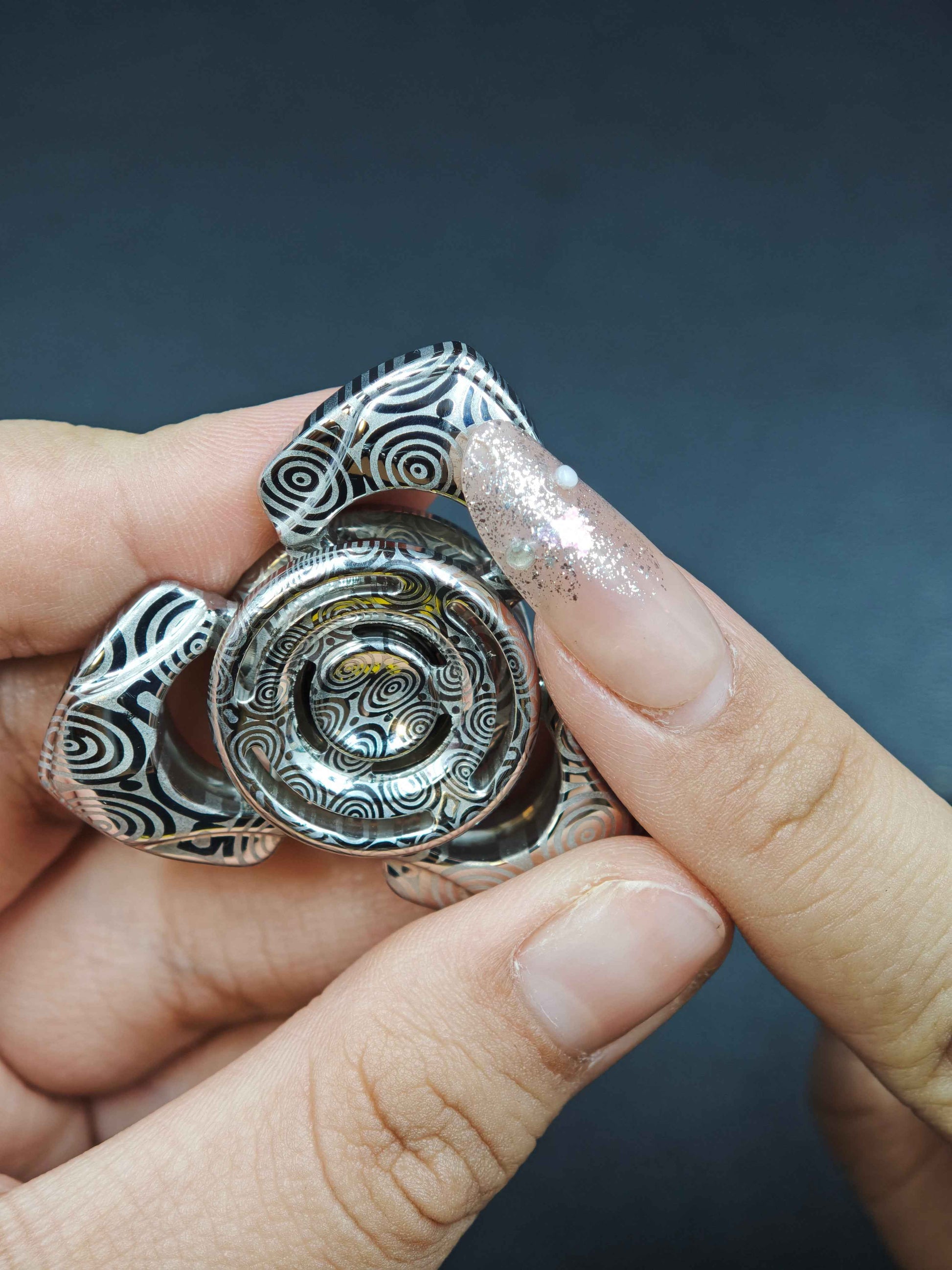 Toothless Mini Pearl White Stainless Steel