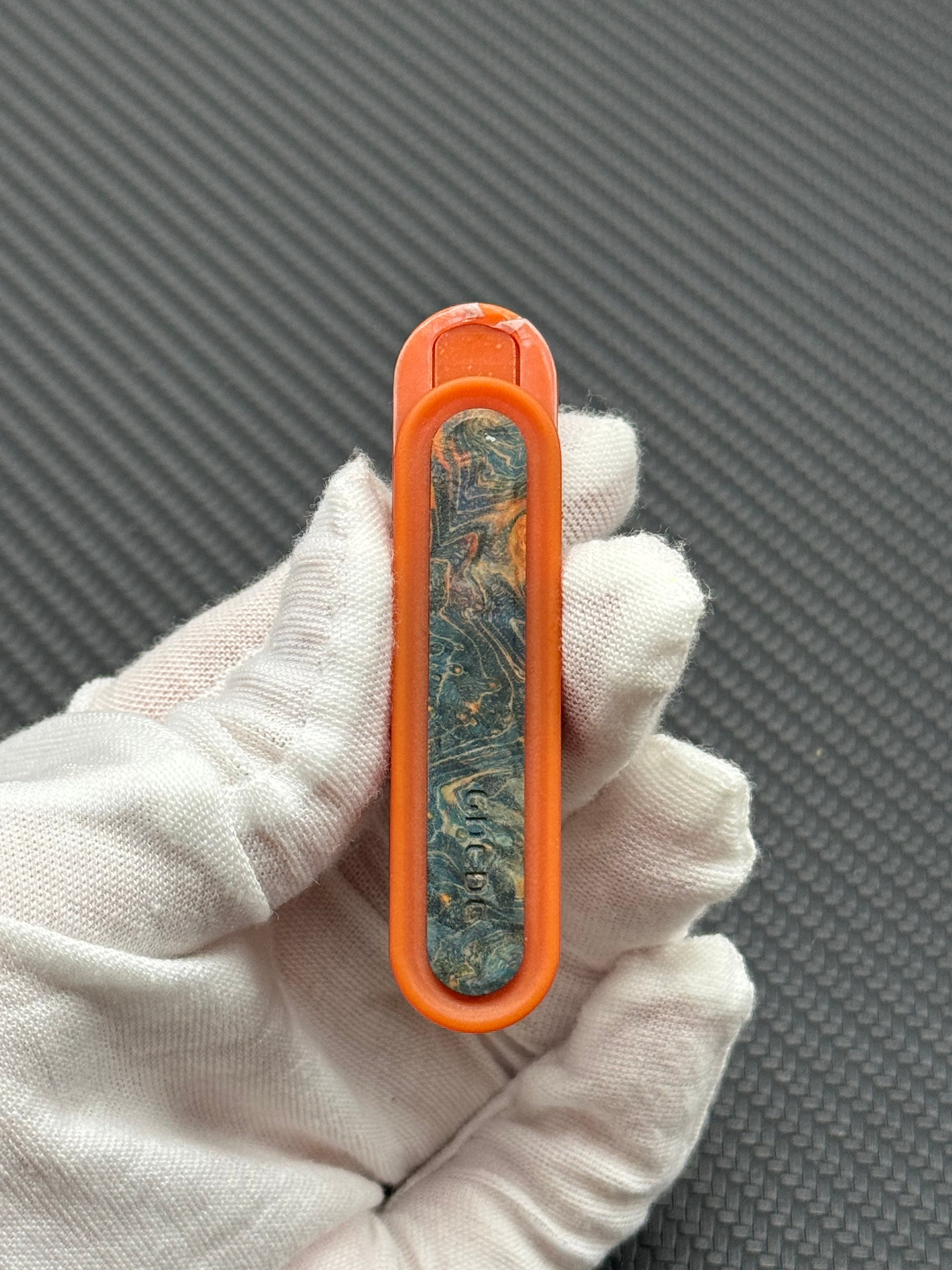 Spice Pin Resin