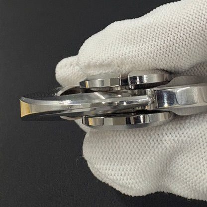 Baby Dolphin Titanium