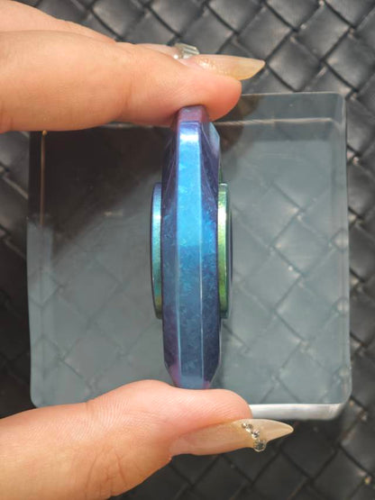 Phantom Dual Leaf Crystallized Titanium