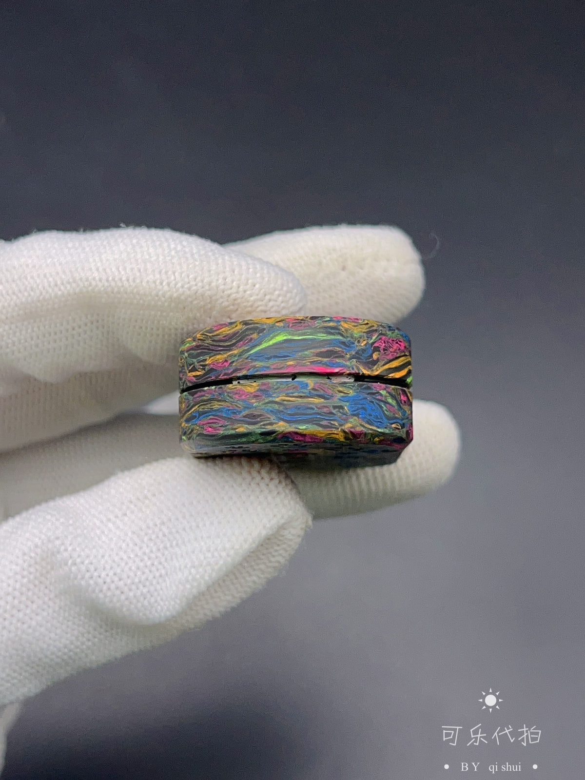 Greedy Cat Carbon Damascus