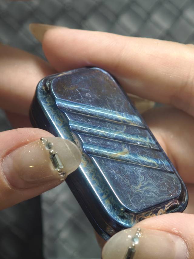 Lucky Candy Titanium