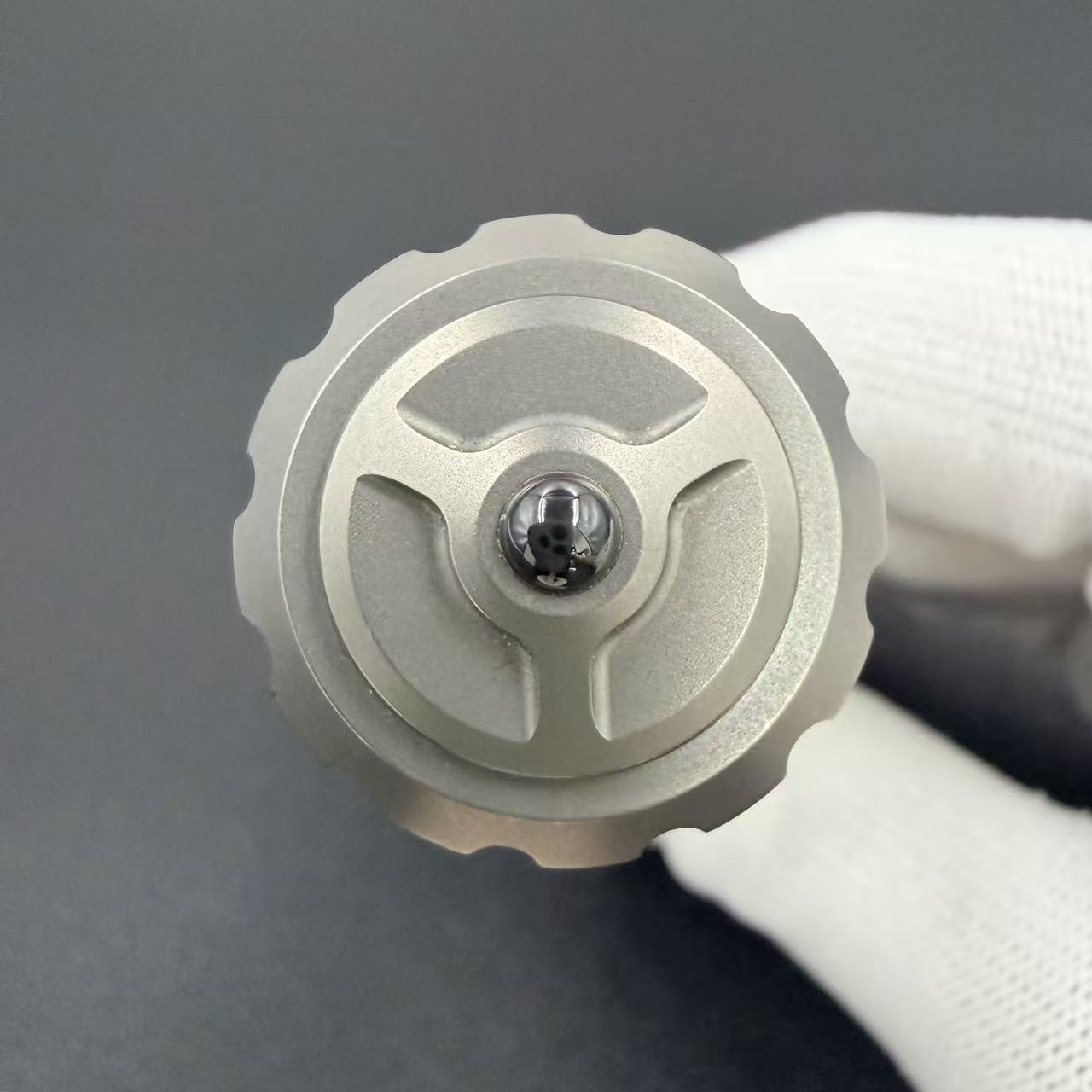 Shock Bomb Titanium