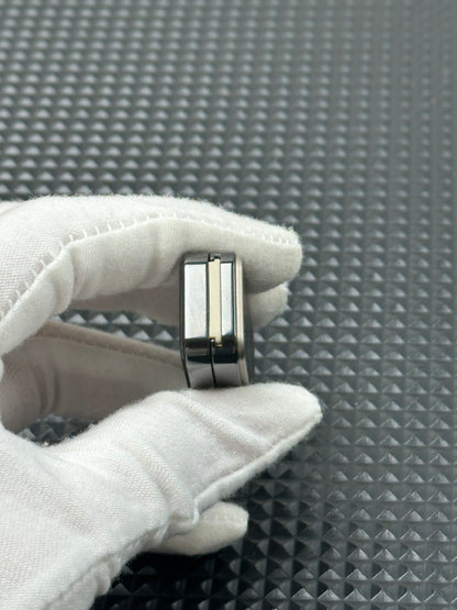 Pursuit Zirconium