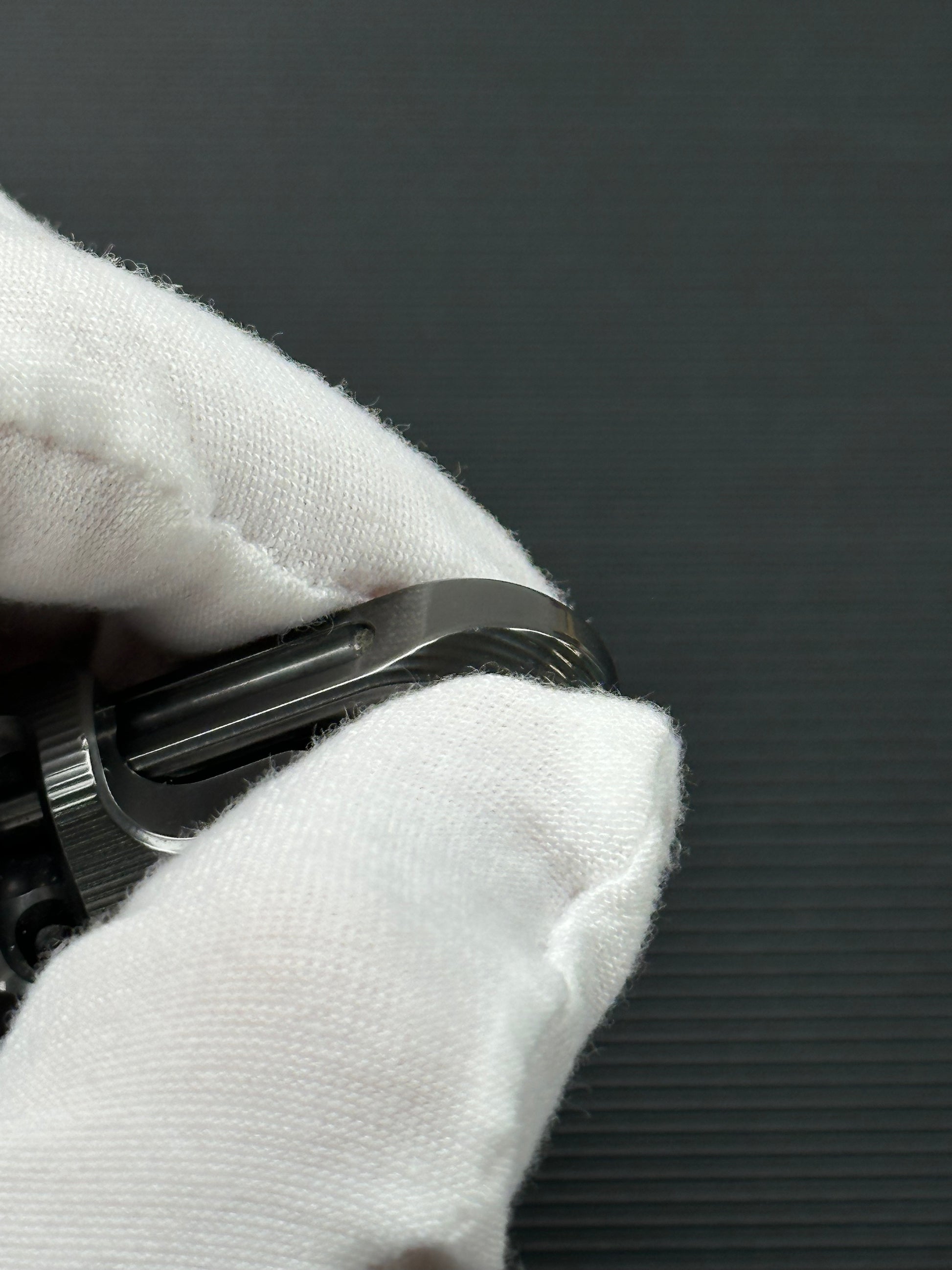 Exoskeleton Magnetic Mechanical Zirconium