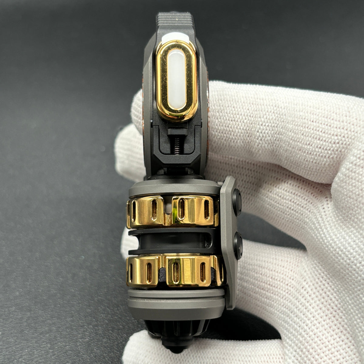 Sinian Titanium