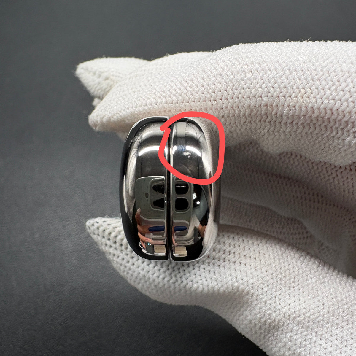 Floating Cloud Titanium Polished