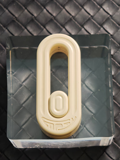 WM EDC KONG PEEK