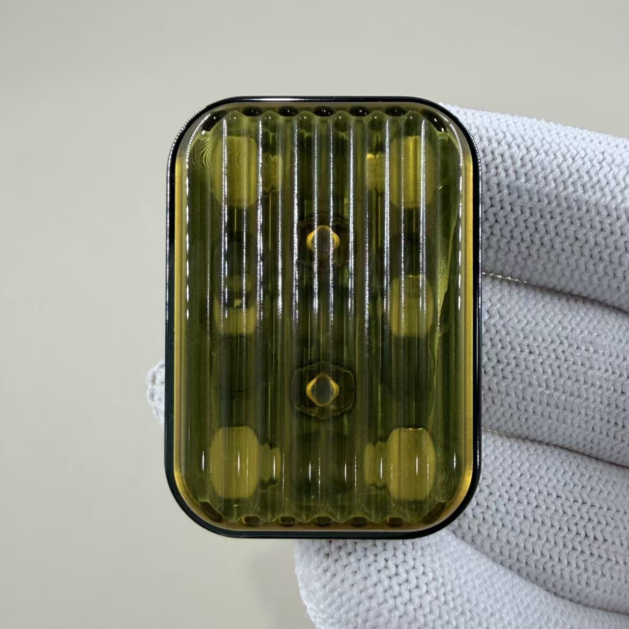 Travel r PEI Zirconium