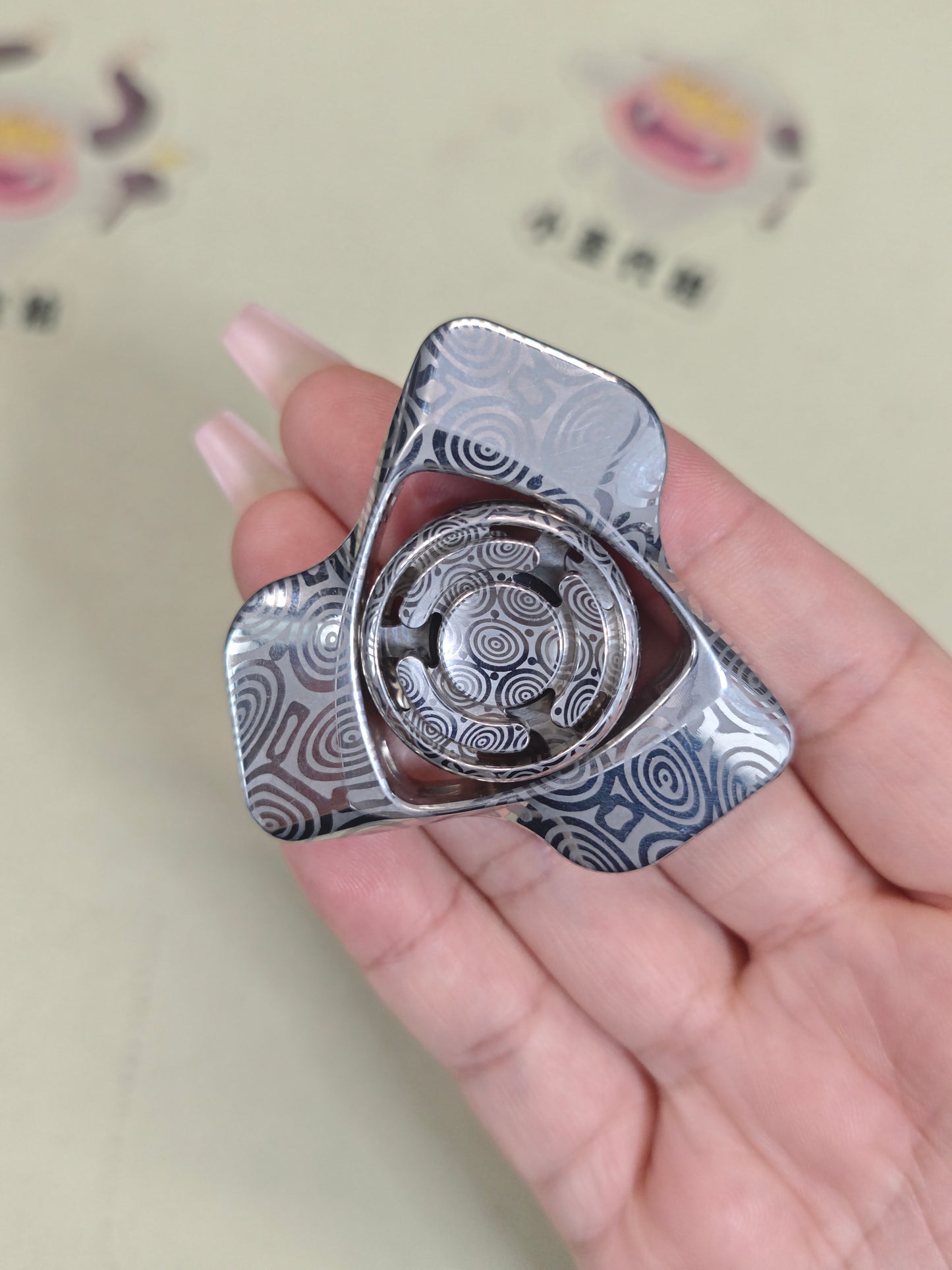 Phantom Dual Leaf Stainless Steel