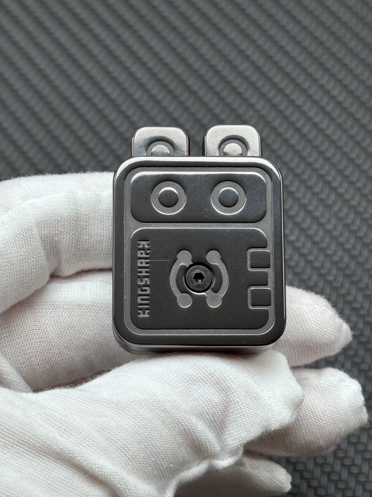 Rabbot Zirconium