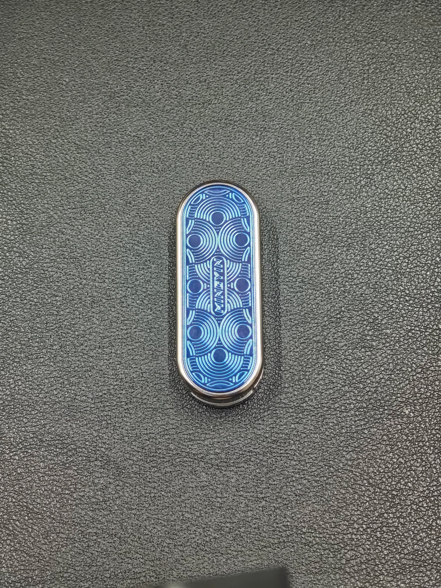 Ming Yin Titanium