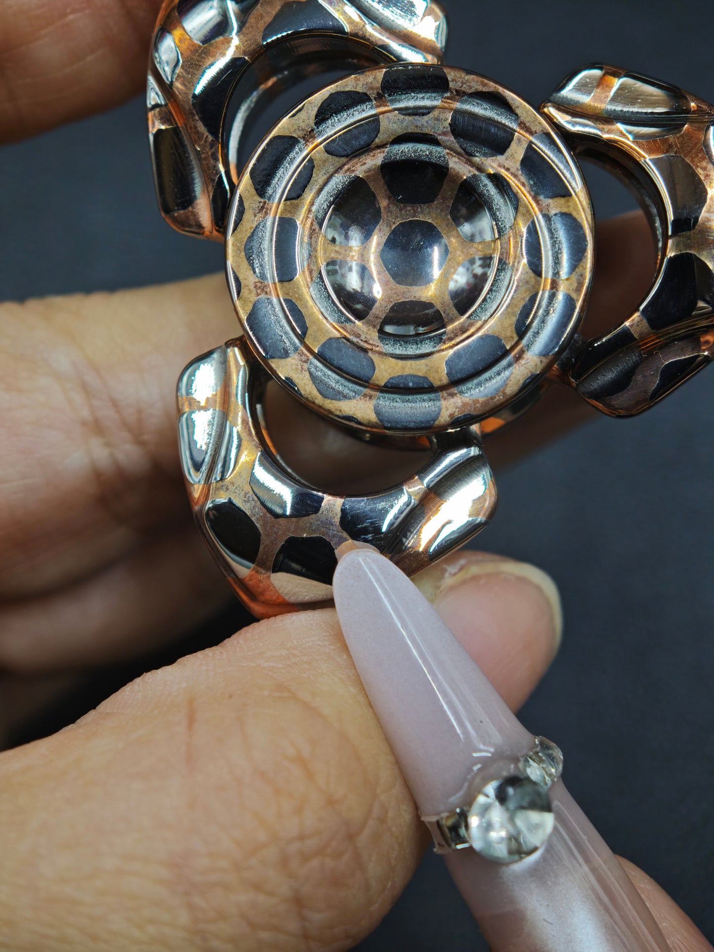 Toothless Mini Pearl White Superconductor