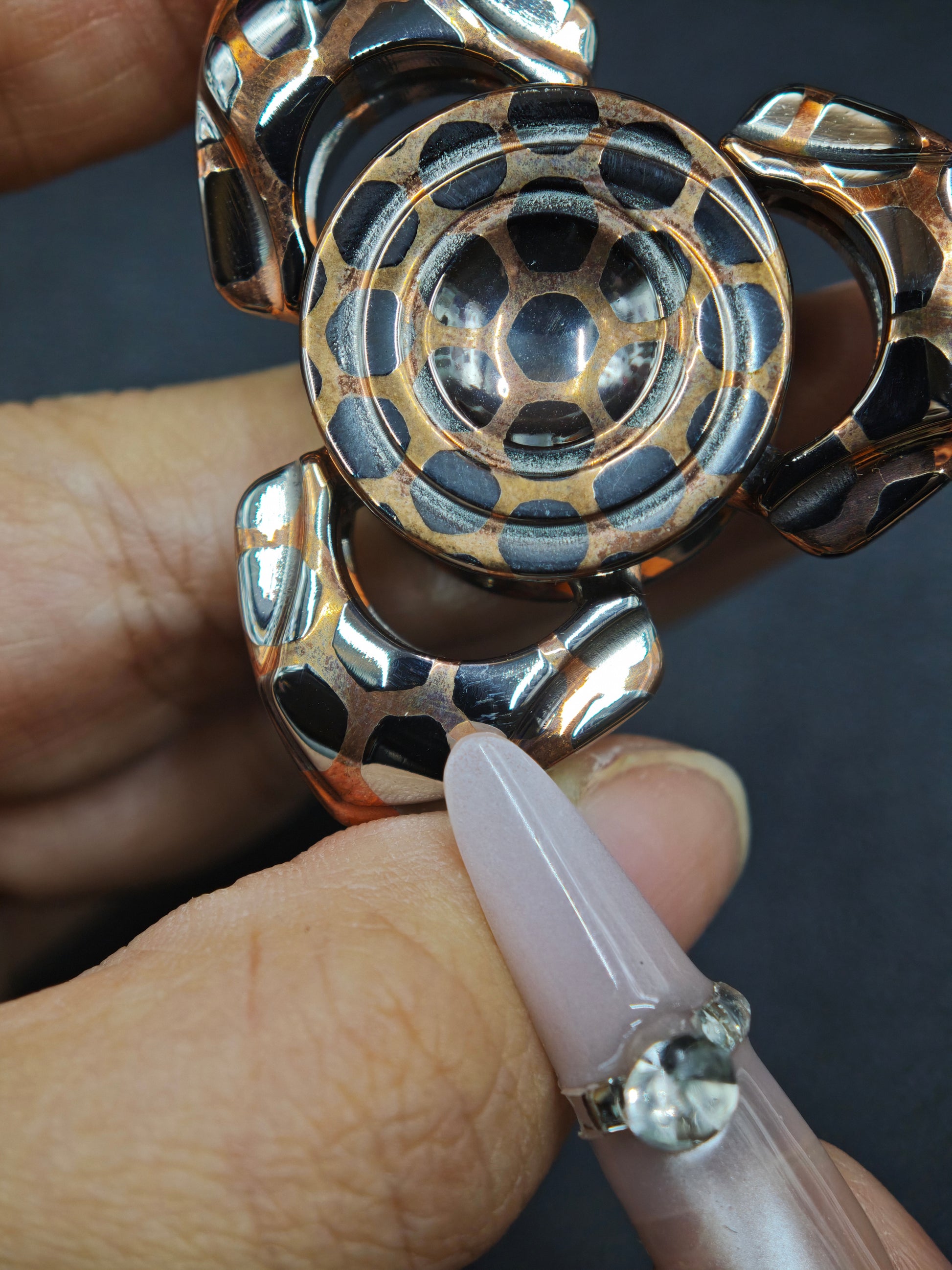 Toothless Mini Pearl White Superconductor