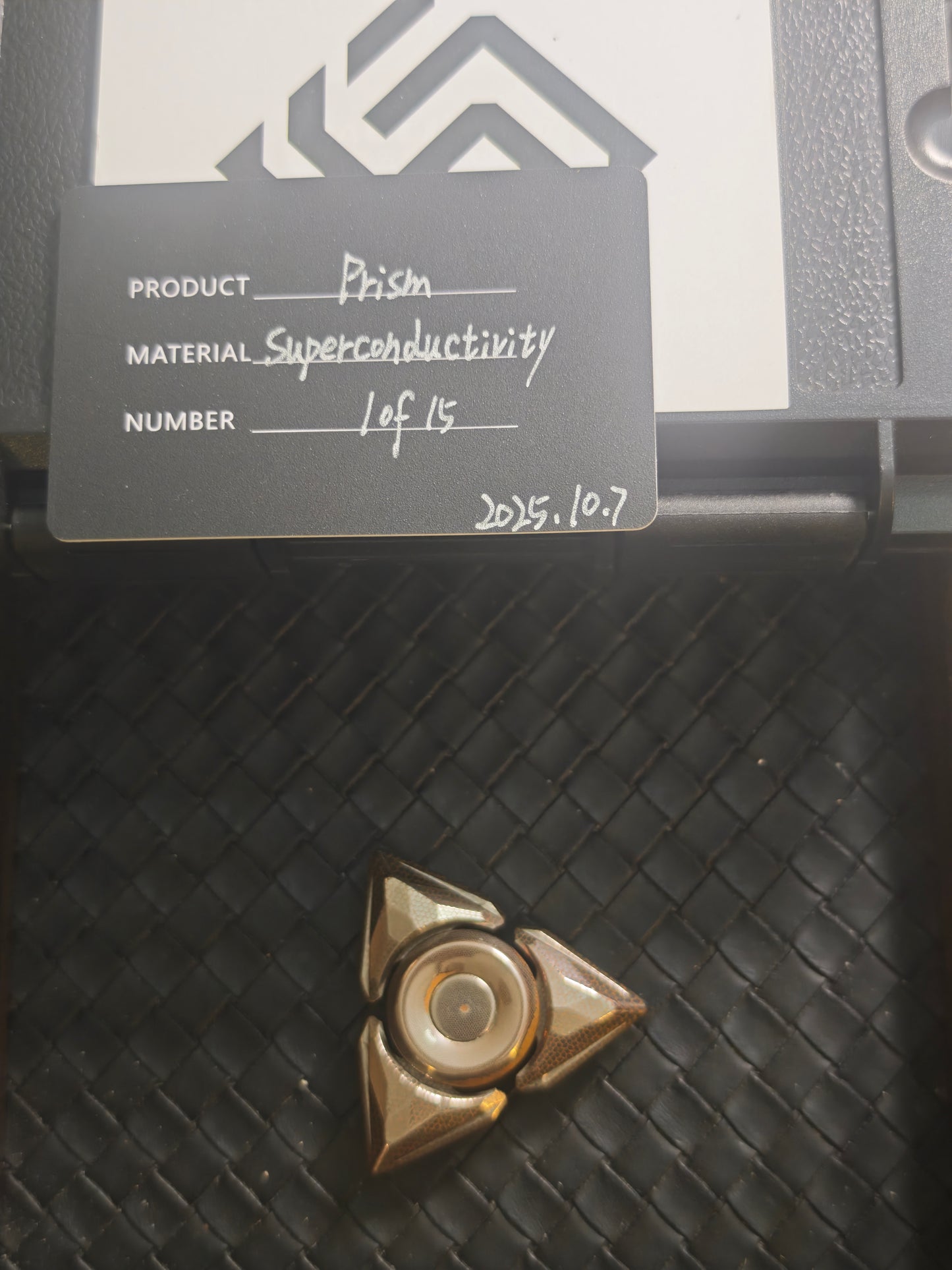 Prism Bearing Cap Superconductor