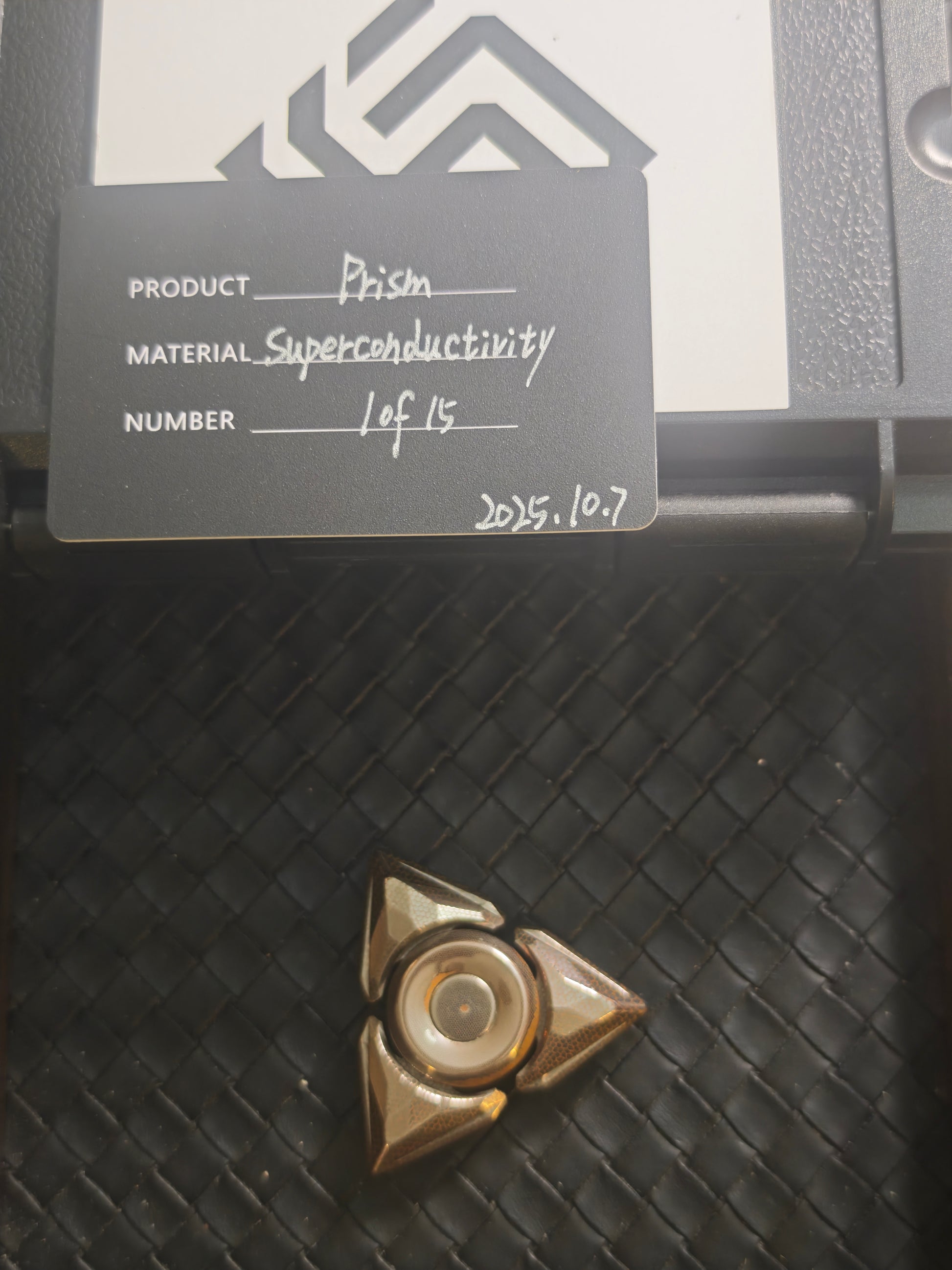 Prism Bearing Cap Superconductor