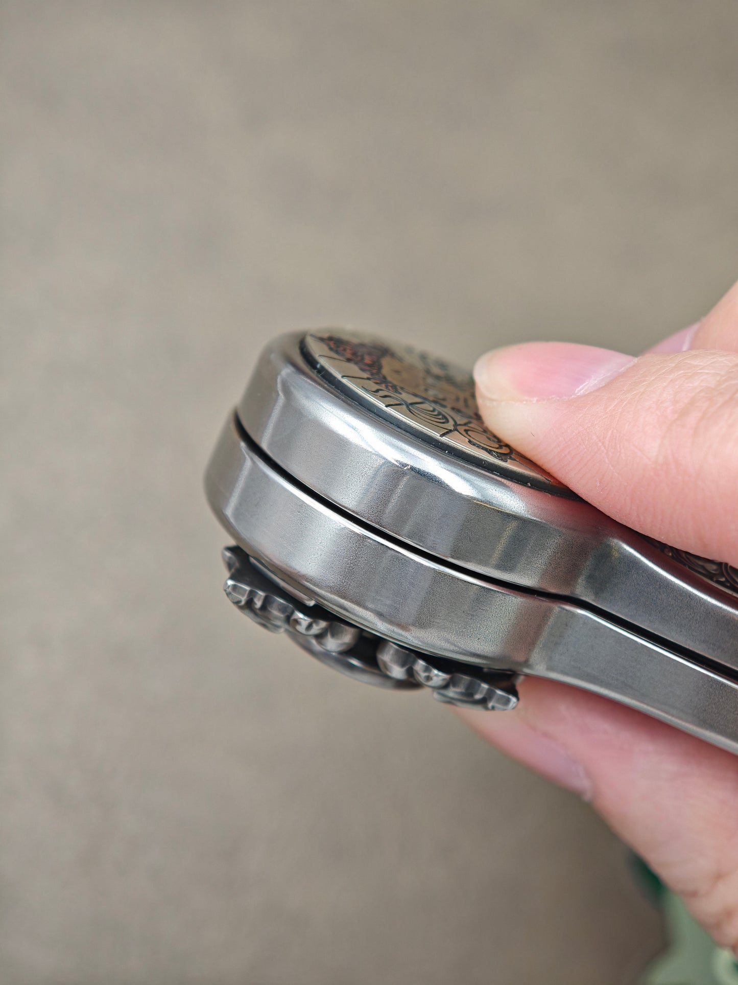 Demon Subduing Toga Tangcao Pattern Stainless Steel