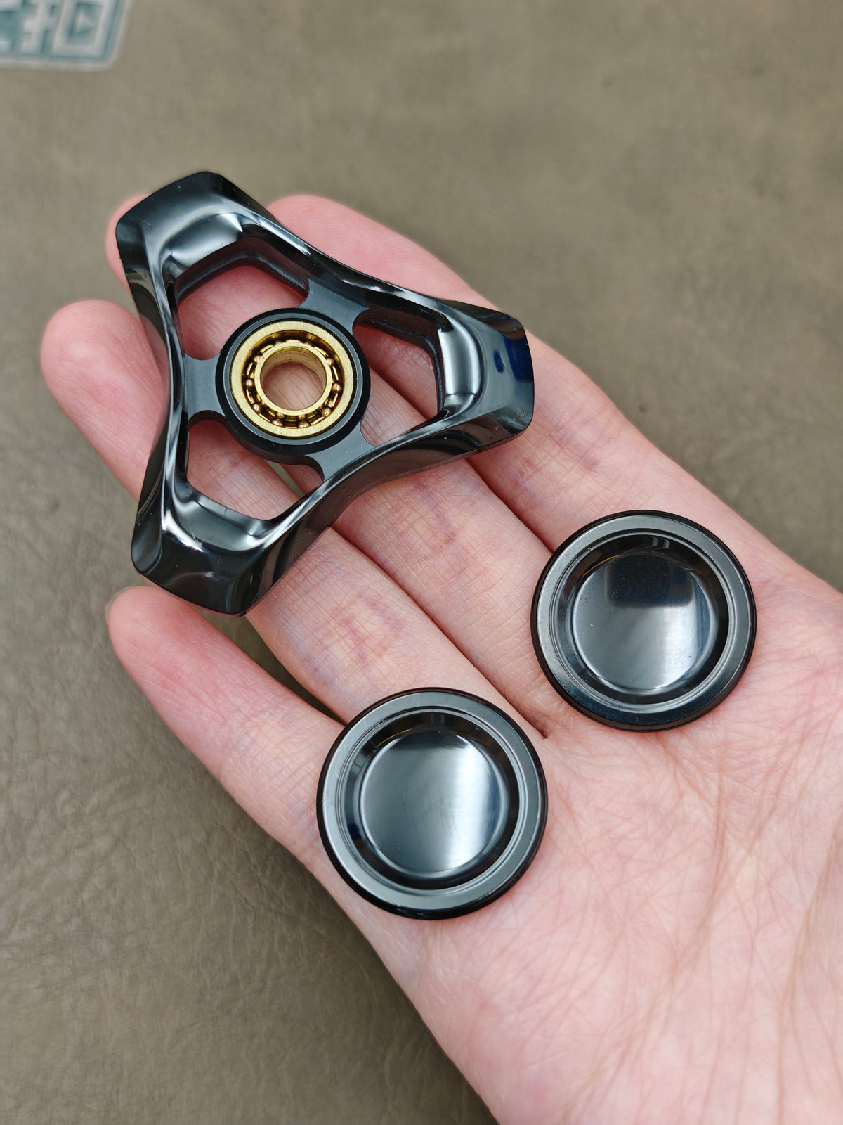 Liquid Zirconium Polished